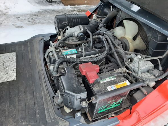 Вилочный погрузчик TOYOTA 02-8FG30